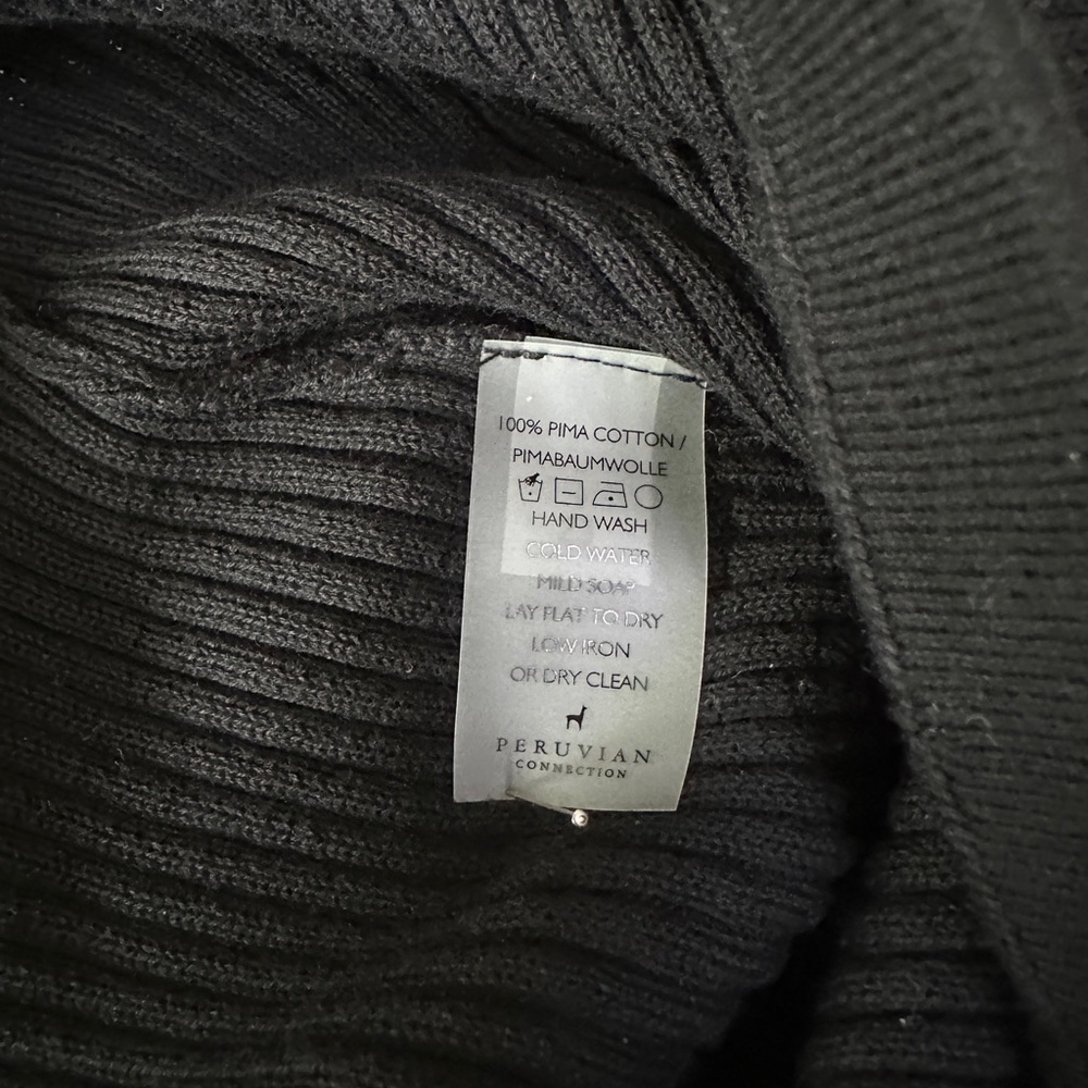 Black Ribbed Knit Skirt Peruvian Connection-new never worn - Picture 3 of 4